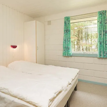 8 Person In Bl Vand Tatil Evi