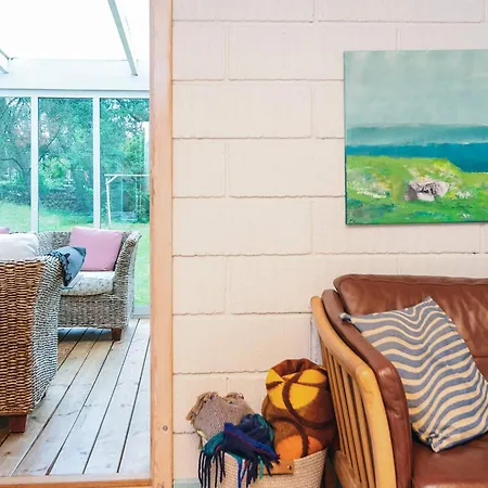 Tranquil Retreat With - By Traum בית נופש