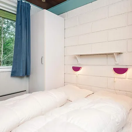 Tranquil Retreat With - By Traum Holiday home *