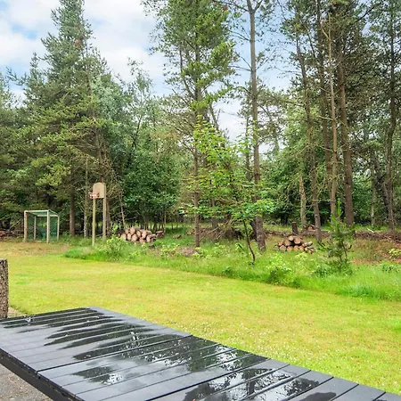 Tranquil Retreat With - By Traum Holiday home *
